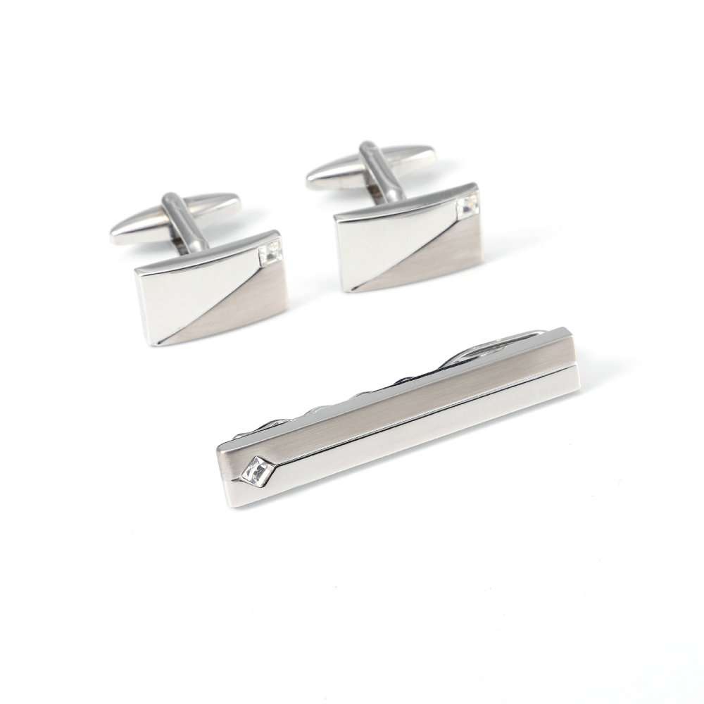 Cufflinks Silver Set - ชุดกระดุมข้อมือและคลิปหนีบเนคไททรงเรขาคณิตประดับเพชรเรียบง่าย สีเงิน สำหรับผู้ชาย เหมาะสำหรับชุดทำงาน ของขวัญสำหรับสถานที่ทำงาน