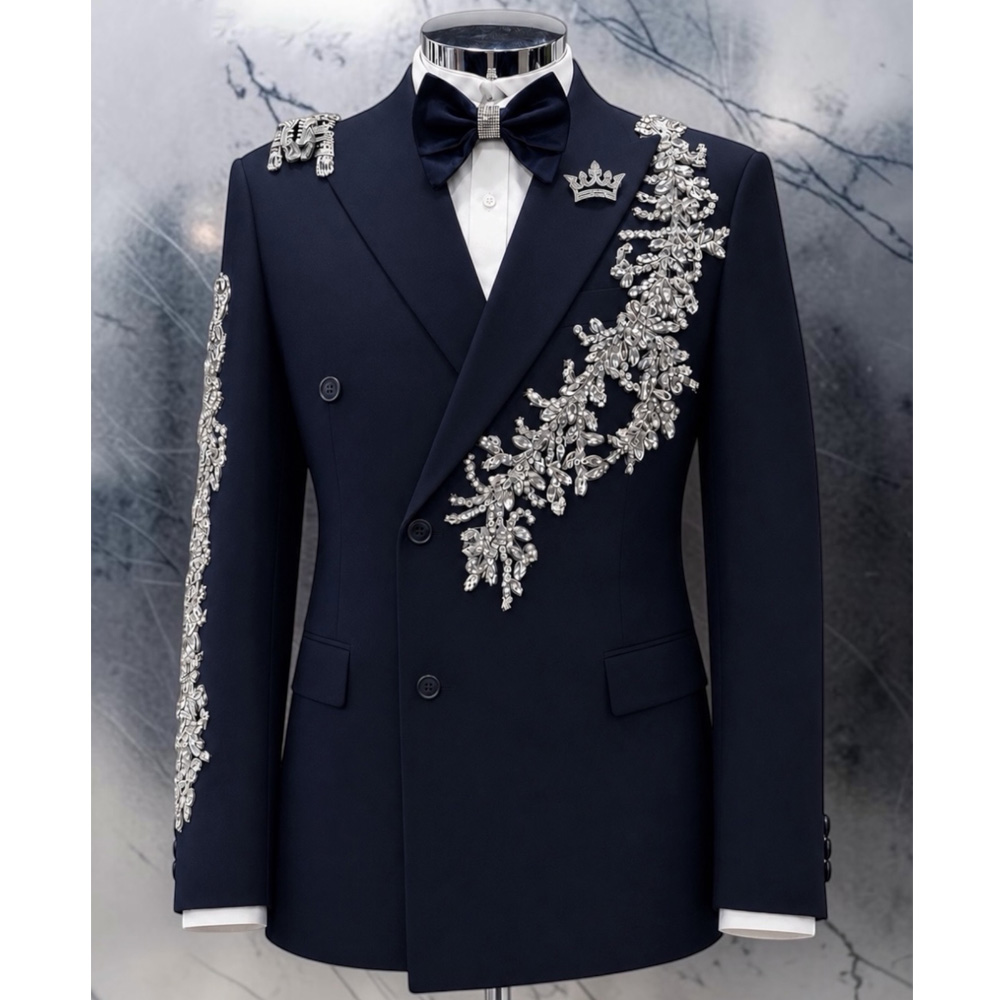Unique Men'S Formal Wear - ชุดสูทผู้ชายดีไซน์โดดเด่นประดับด้วยลูกปัด ทรงเข้ารูป พร้อมเสื้อแจ็คเก็ตปกผ้าคลุมไหล่ กางเกงขายาว ชุด 2