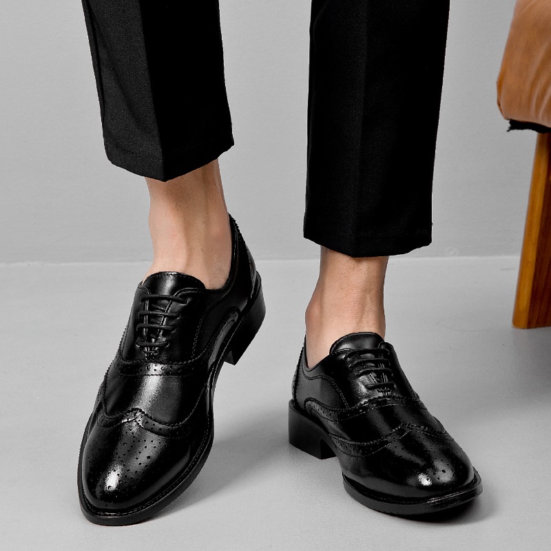 Men Formal Wear In Summer - รองเท้าหนังทรงคลาสสิกสำหรับผู้ชาย สวมใส่สบาย ระบายอากาศได้ดี กันลื่น เหมาะสำหรับใส่ทำงาน แต่งกายทางการ
