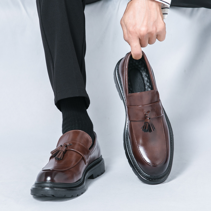 รองเท้าหนังลำลองผู้ชายแบรนด์แฟ - Men Formal Wear Fashion บทวิจารณ์และราคา
