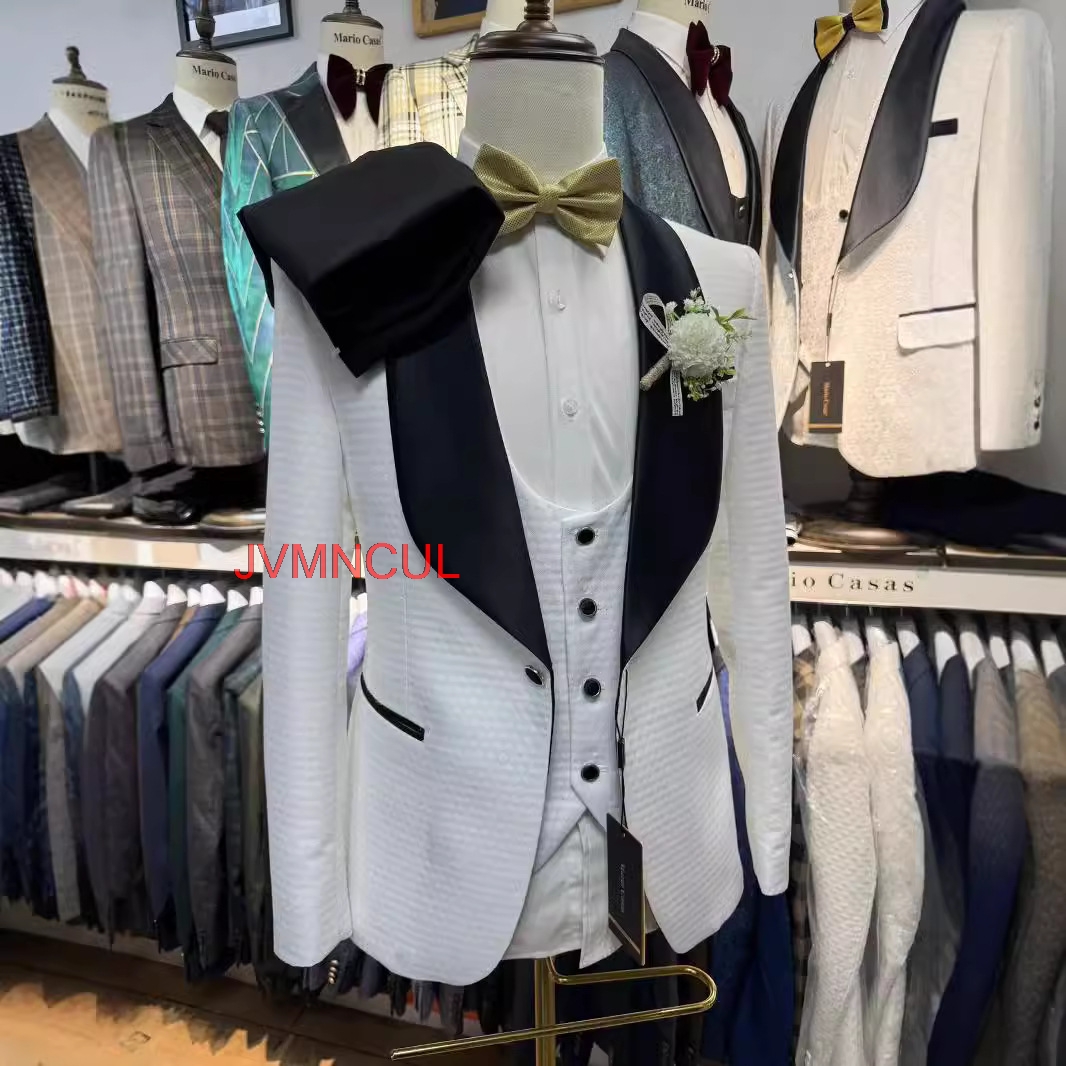 ชุดสูทผู้ชายสีขาวลายแจ็คการ์ด  - Men'S Formal Wear For Reception บทวิจารณ์และราคา